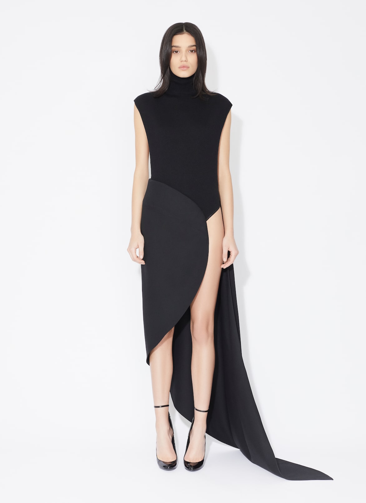 FLIESSENDER SPIRALROCK ALAÏA SCHWARZ FLIESSENDER SPIRALROCK